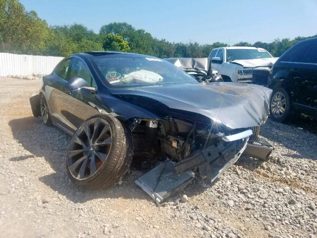 5YJSA1E21JF276213 - 2018 TESLA MODEL S فضي صورة 1