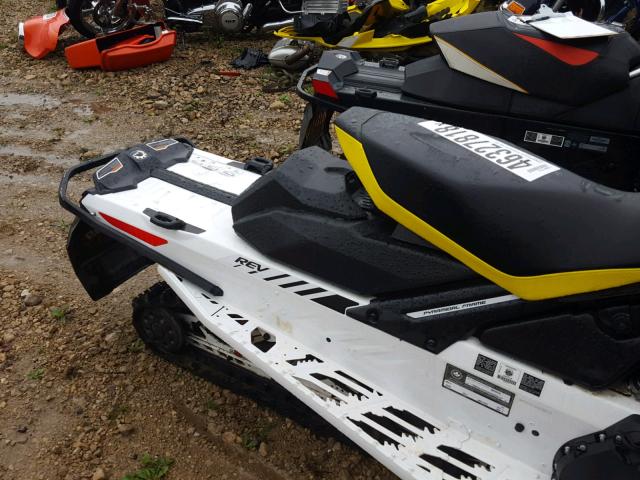 2BPSUUHG3HV000010 - 2017 SKI DOO MXZ X 600 YELLOW photo 6