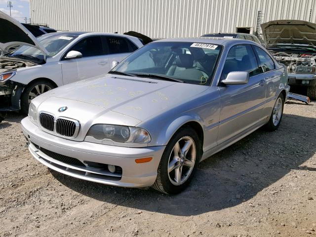 WBABN33453PC99118 - 2003 BMW 325 CI SILVER photo 2