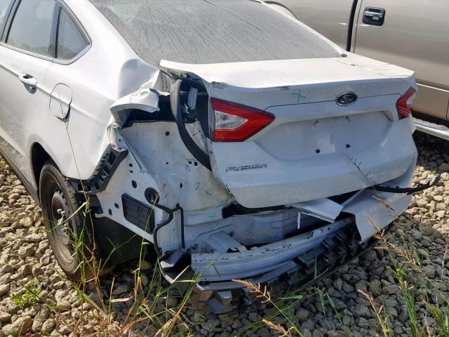 1FA6P0G71E5370673 - 2014 FORD FUSION S WHITE photo 9