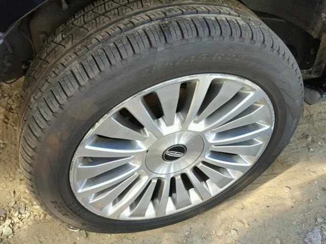 5LMJJ3JT1HEL13139 - 2017 LINCOLN NAVIGATOR Czarny zdjęcie 9