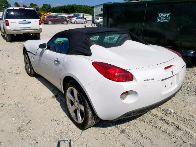 1G2MB35B17Y110918 - 2007 PONTIAC SOLSTICE WHITE photo 3