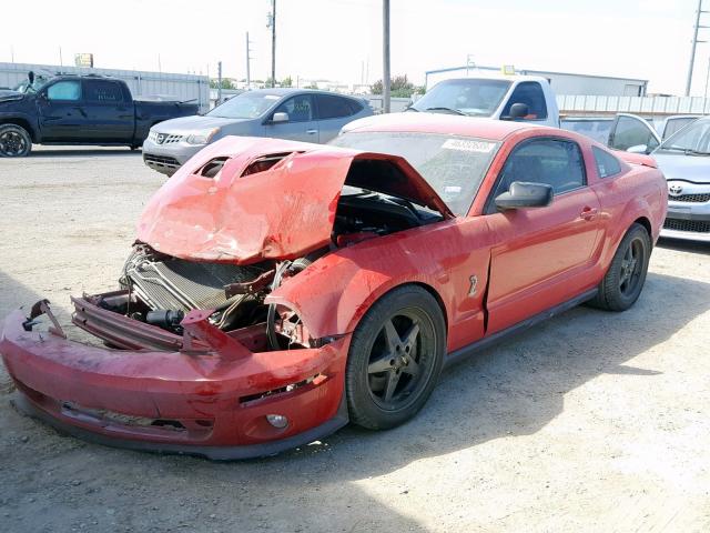 1ZVHT88SX95121906 - 2009 FORD MUSTANG SH RED photo 2