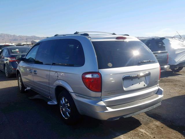 2A4GP64L96R615964 - 2006 CHRYSLER TOWN & COU SILVER photo 3