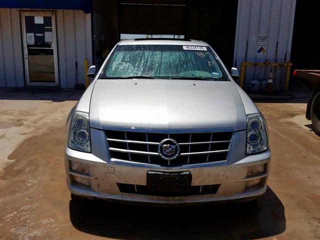 1G6DW67V680114751 - 2008 CADILLAC STS SILVER photo 9