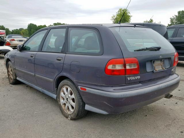 YV1VW2550YF457141 - 2000 VOLVO V40 GRAY photo 3