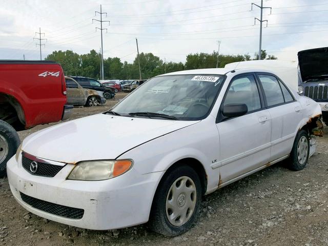 JM1BJ222X10432984 - 2001 MAZDA PROTEGE DX WHITE photo 2