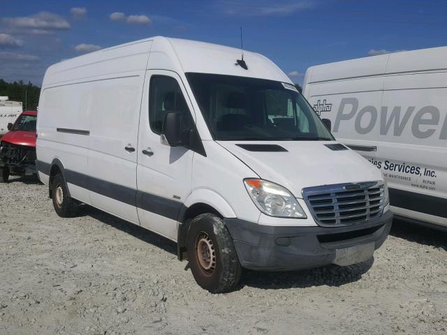 WDYPE8CC6B5552424 - 2011 FREIGHTLINER SPRINTER 2 WHITE photo 1