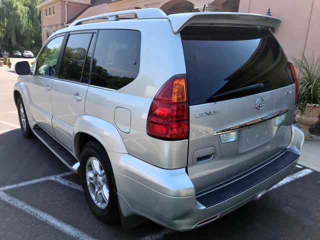 JTJBT20X730017288 - 2003 LEXUS GX 470 SILVER photo 4