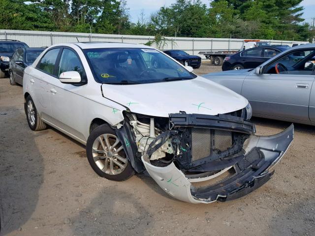 KNAFU4A27C5500666 - 2012 KIA FORTE EX WHITE photo 1