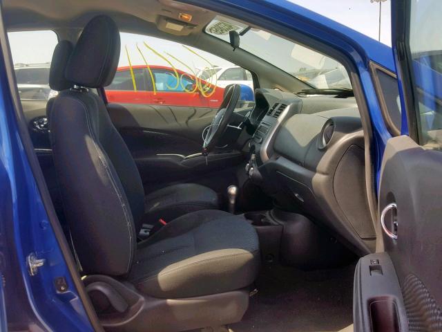 3N1CE2CP3EL378166 - 2014 NISSAN VERSA NOTE BLUE photo 5