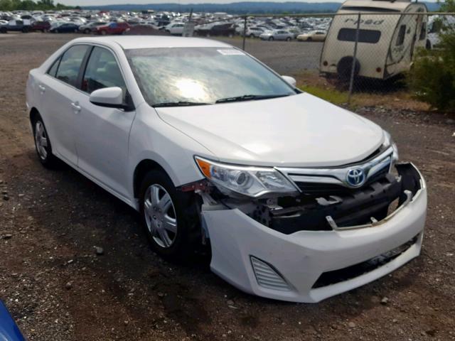 4T1BD1FK9DU084566 - 2013 TOYOTA CAMRY HYBR WHITE photo 1