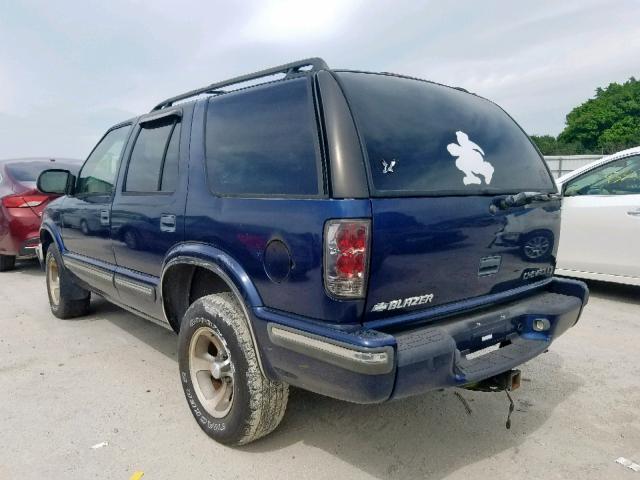 1GNCS13W2X2193609 - 1999 CHEVROLET BLAZER BLUE photo 3