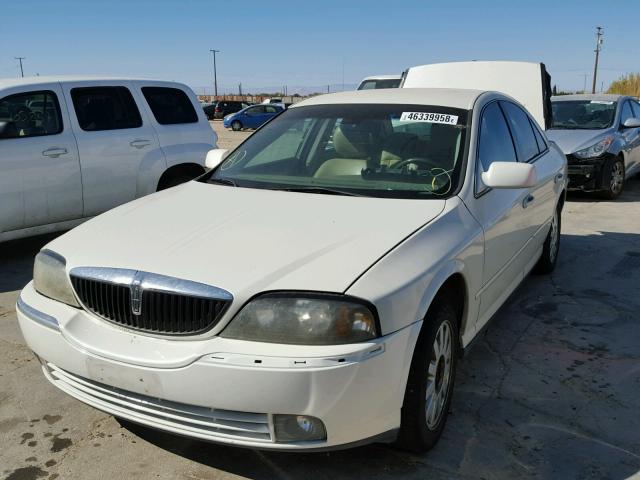 1LNHM86S25Y605298 - 2005 LINCOLN LS WHITE photo 2