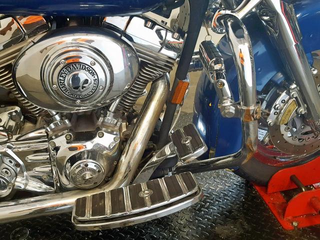 1HD1FSW165Y636718 - 2005 HARLEY-DAVIDSON FLTRI BLUE photo 17