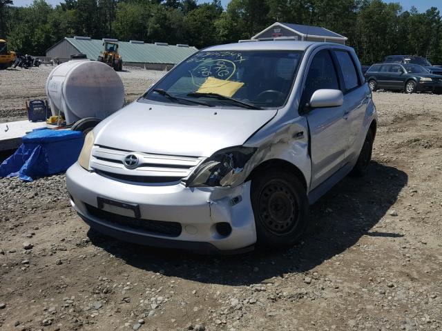 JTKKT624050095761 - 2005 TOYOTA SCION XA SILVER photo 2