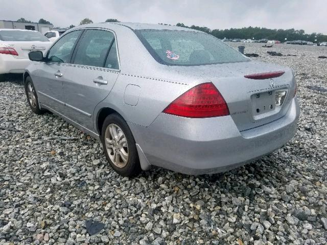 1HGCM56377A065580 - 2007 HONDA ACCORD SE SILVER photo 3