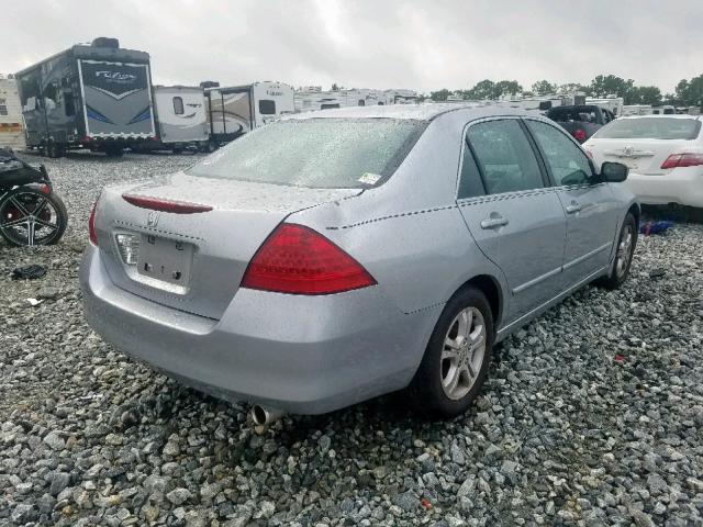 1HGCM56377A065580 - 2007 HONDA ACCORD SE SILVER photo 4