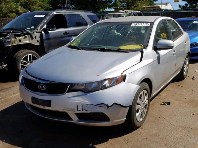 KNAFU4A2XA5880759 - 2010 KIA FORTE EX SILVER photo 2