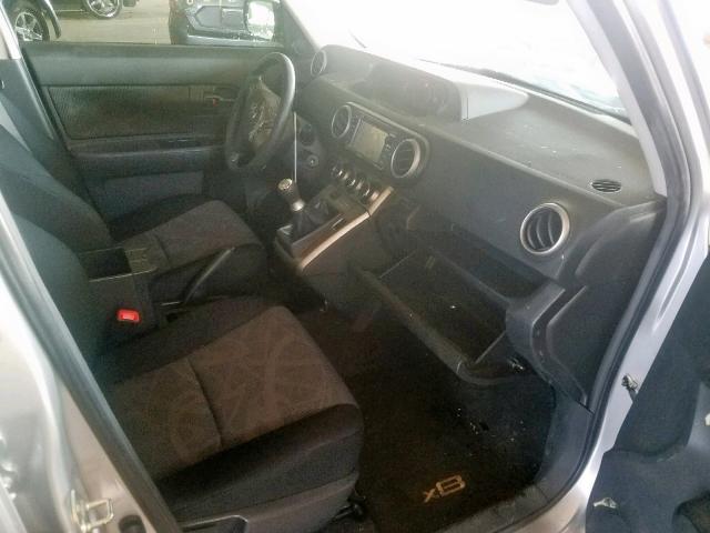 JTLZE4FE3FJ076497 - 2015 TOYOTA SCION XB 银色 照片 6