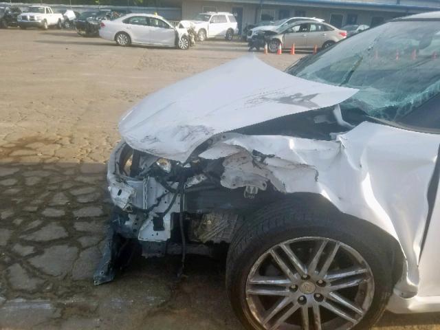 JTKJF5C7XB3004334 - 2011 TOYOTA SCION TC თეთრი ფოტო 9