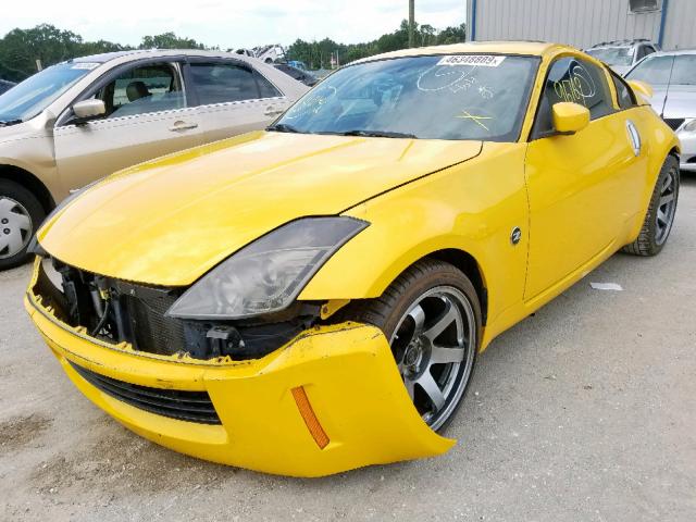 JN1AZ34E95M650028 - 2005 NISSAN 350Z COUPE YELLOW photo 2