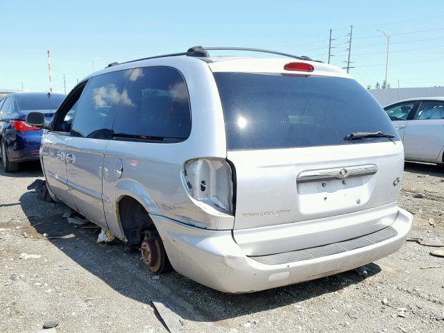 2C4GP44372R640737 - 2002 CHRYSLER TOWN & COU SILVER photo 3