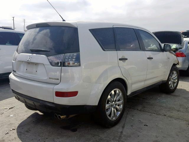 JA4MS31X37U012732 - 2007 MITSUBISHI OUTLANDER WHITE photo 4