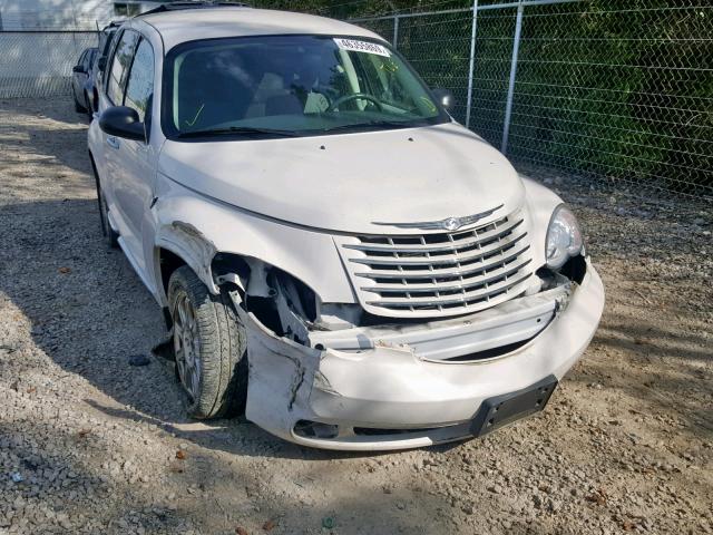 3A4GY5F97AT188654 - 2010 CHRYSLER PT CRUISER WHITE photo 9