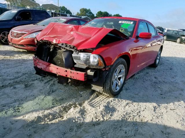 2C3CDXBG0CH301604 - 2012 DODGE CHARGER SE RED photo 2