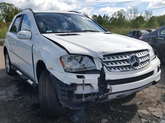 4JGBB86E26A040583 - 2006 MERCEDES-BENZ ML 350 WHITE photo 1