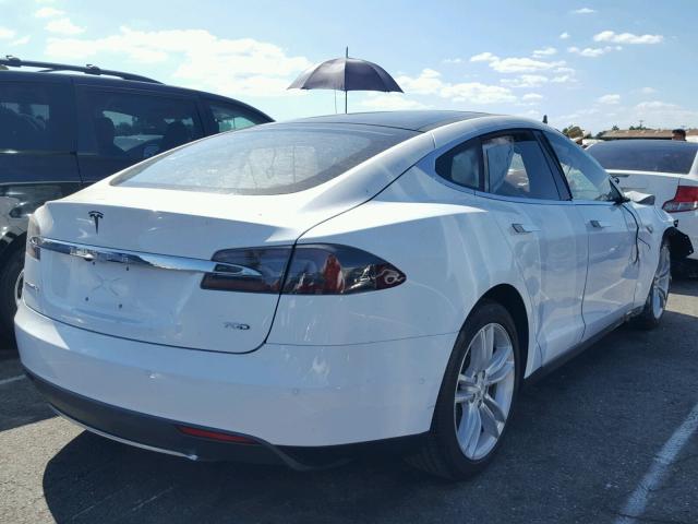 5YJSA1E24GF128324 - 2016 TESLA MODEL S თეთრი ფოტო 4