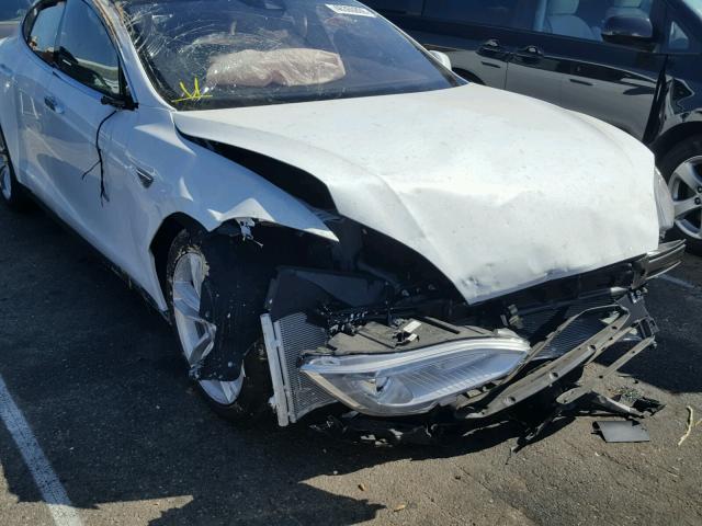 5YJSA1E24GF128324 - 2016 TESLA MODEL S თეთრი ფოტო 9