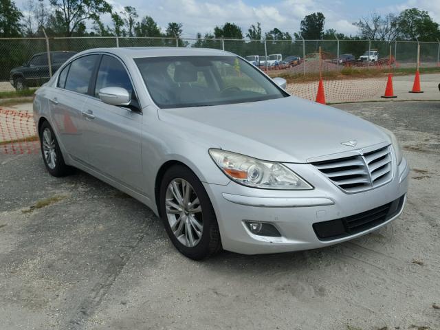 KMHGC4DF1BU127083 - 2011 HYUNDAI GENESIS 4. SILVER photo 1