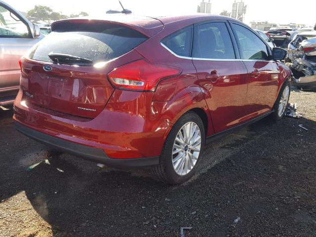 1FADP3N24HL268509 - 2017 FORD FOCUS TITA RED photo 4