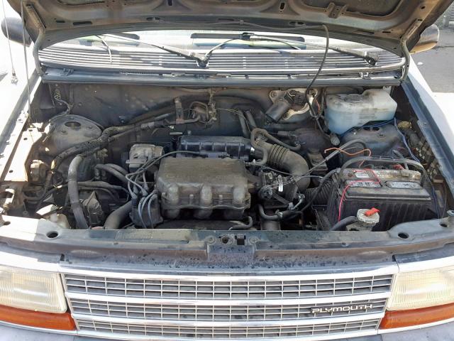 2P4GH4536PR342839 - 1993 PLYMOUTH VOYAGER SE GREEN photo 7