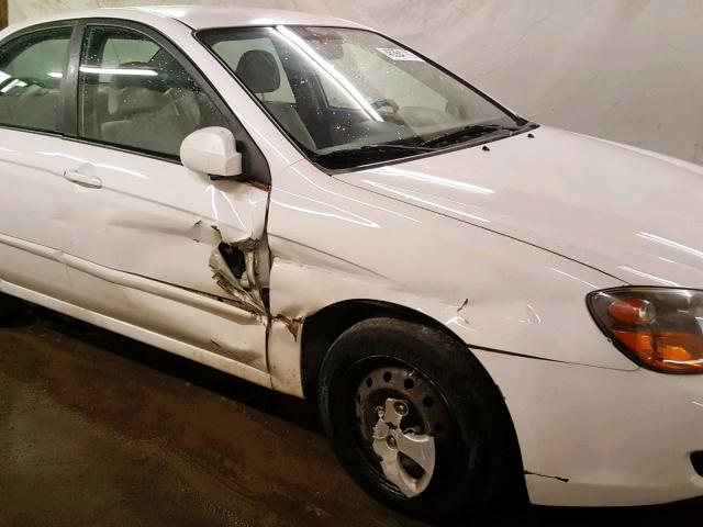 KNAFE222495640778 - 2009 KIA SPECTRA EX WHITE photo 9