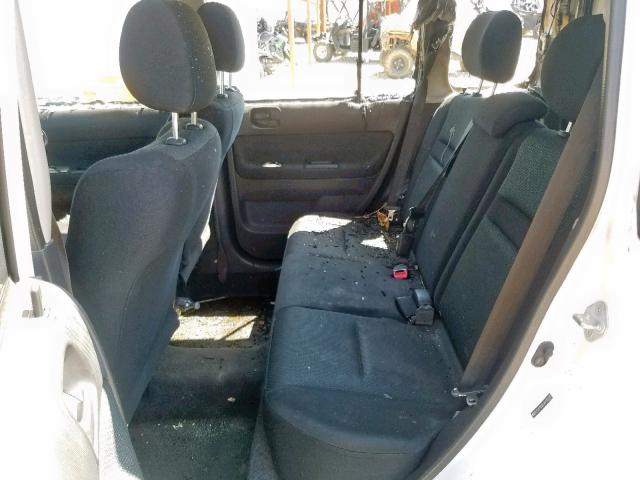 JTLKT324364107440 - 2006 TOYOTA SCION XB 白色 照片 6