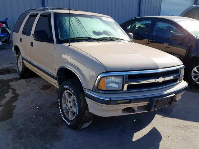 1GNDT13WXS2221134 - 1995 CHEVROLET BLAZER TAN photo 1