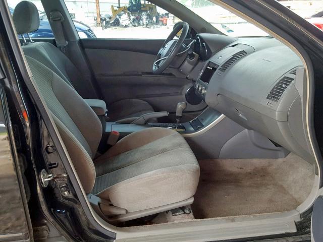 1N4AL11D65N410661 - 2005 NISSAN ALTIMA S BLACK photo 5