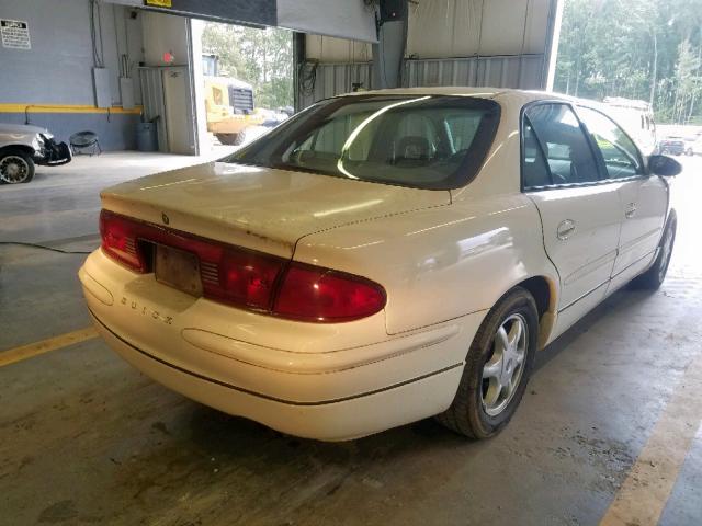 2G4WB52K841249765 - 2004 BUICK REGAL LS WHITE photo 4