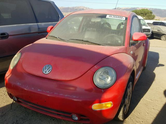 3VWCC21C5YM455991 - 2000 VOLKSWAGEN NEW BEETLE 红色 照片 2