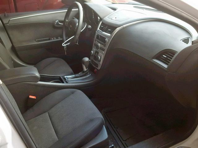 1G1ZC5E09CF365825 - 2012 CHEVROLET MALIBU 1LT 白色 照片 5