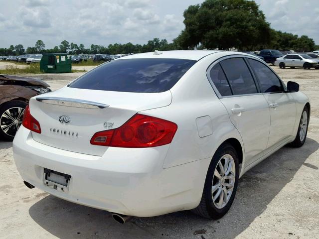 JNKCV61E99M011532 - 2009 INFINITI G37 BASE WHITE photo 4