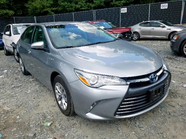 4T1BD1FK4FU164781 - 2015 TOYOTA CAMRY HYBR SILVER photo 1