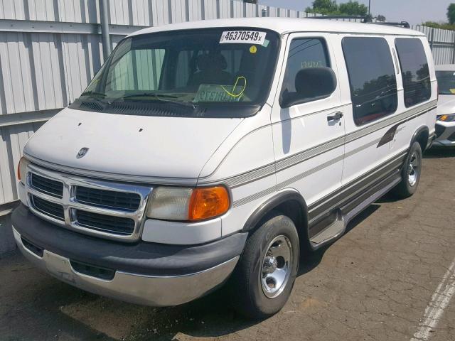 2B6HB11Y0YK139762 - 2000 DODGE RAM VAN B1 WHITE photo 2