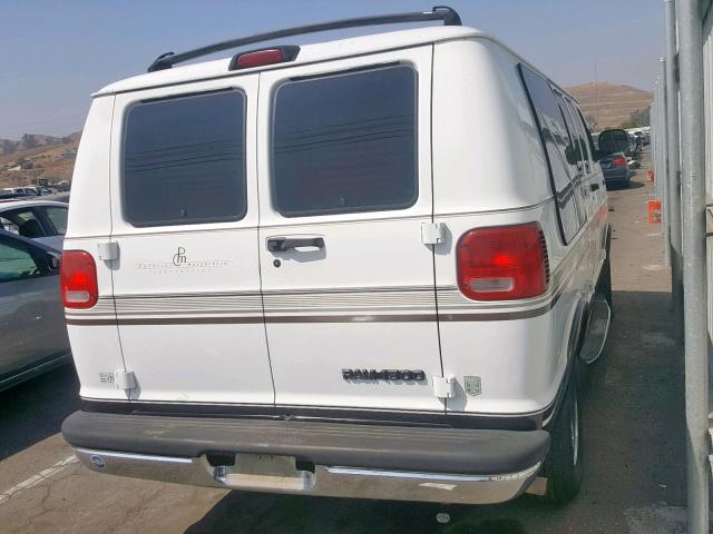 2B6HB11Y0YK139762 - 2000 DODGE RAM VAN B1 WHITE photo 4