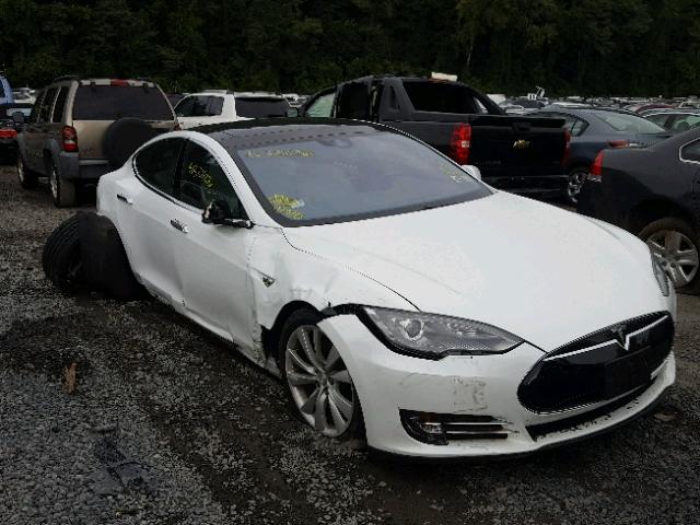 5YJSA1E25FF111871 - 2015 TESLA MODEL S SILVER photo 1