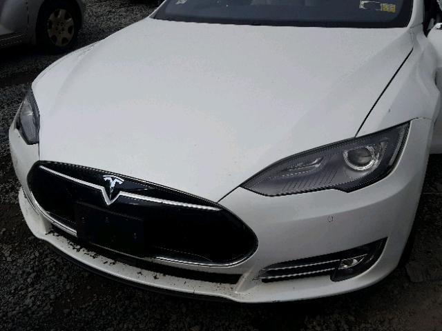 5YJSA1E25FF111871 - 2015 TESLA MODEL S SILVER photo 7