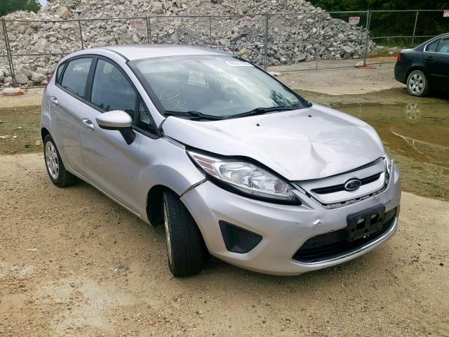 3FADP4EJ2CM127989 - 2012 FORD FIESTA SE SILVER photo 1